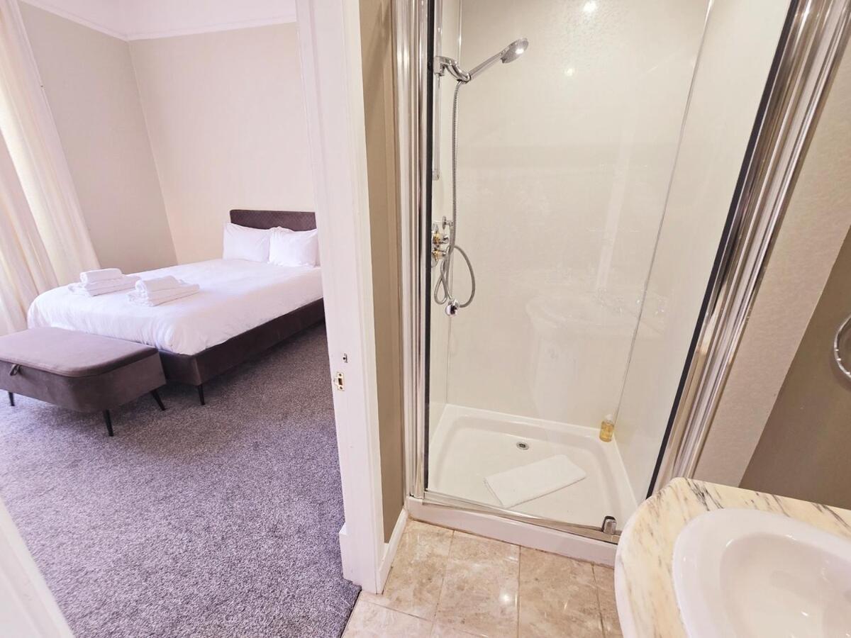 Delightful 4 Bedroom Family In Newington - Craigmillar Park Apartment